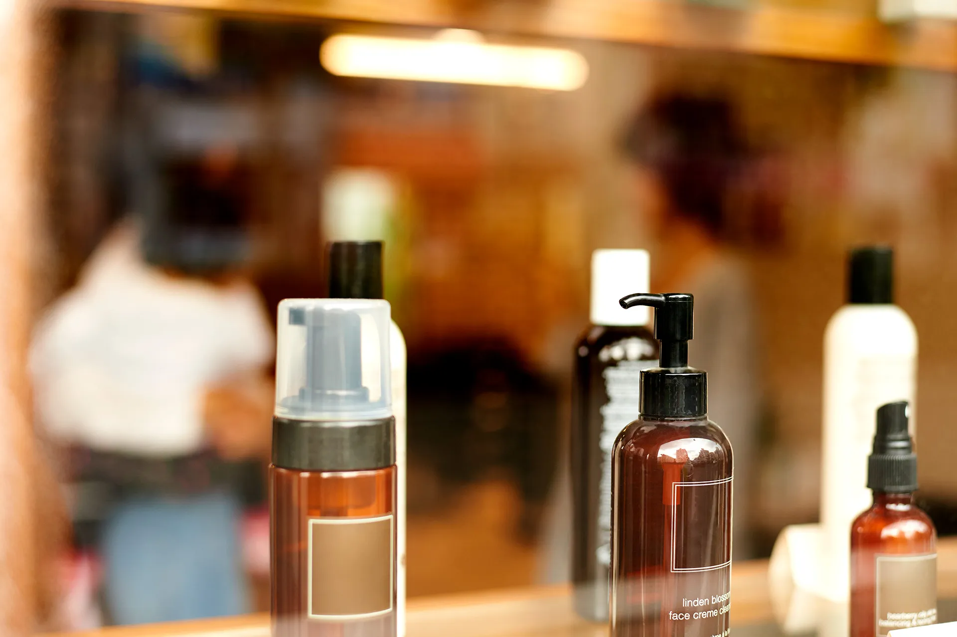 アールアンドエム株式会社